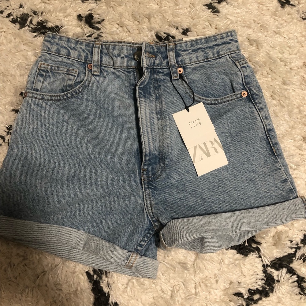 Zara high-waisted shorts